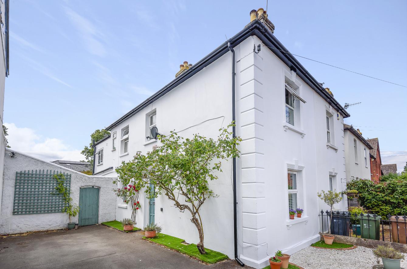 Station Road, Shalford, Guildford Collins Guildford